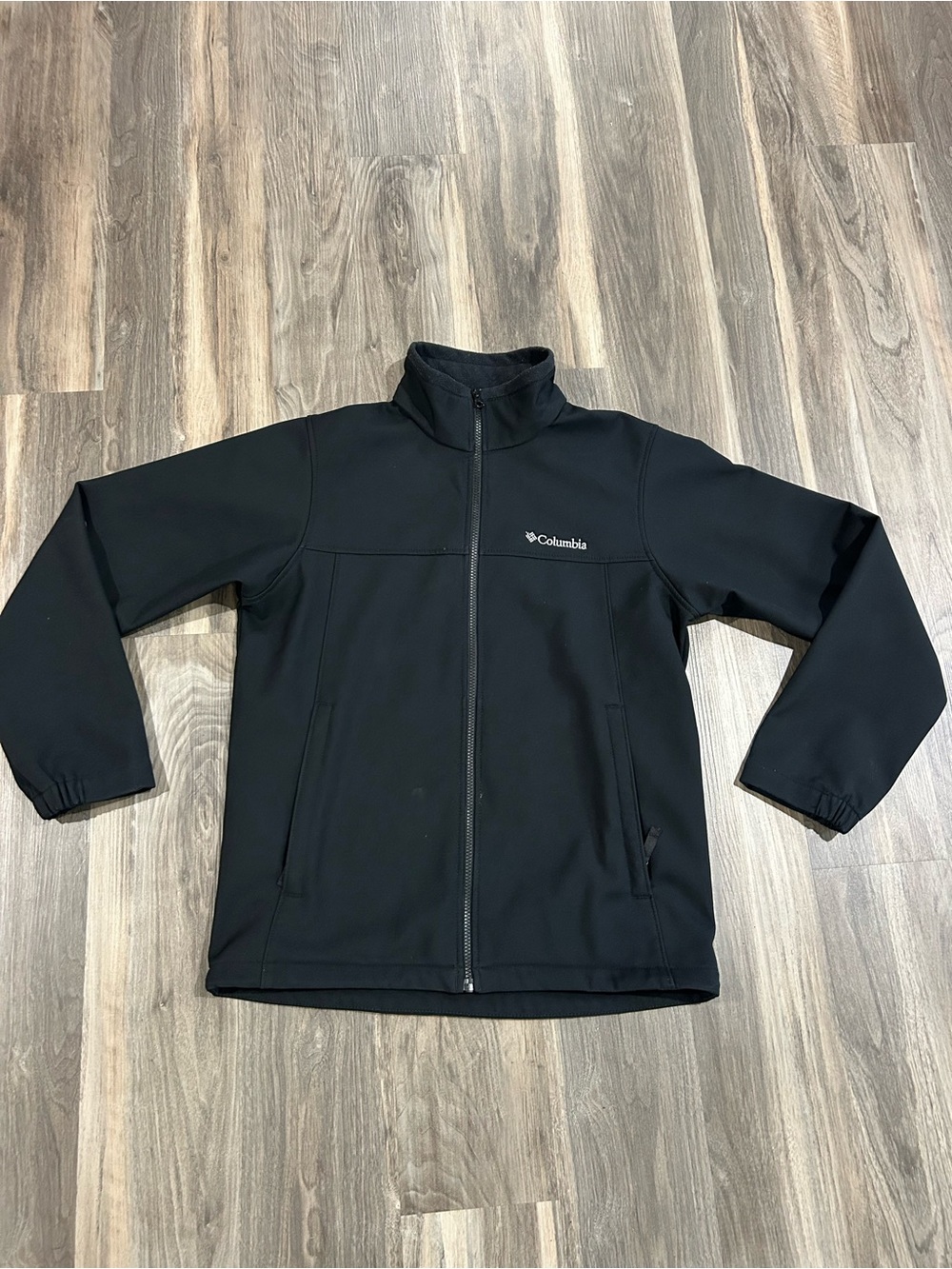 Columbia Black Lightweight Full-Zip Shirt Jacket